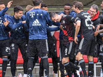 Marmoush cetak gol penyeimbang di menit akhir saat Frankfurt imbang 3-3 dengan Bayern